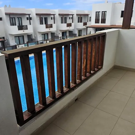 Duplex Noray Vista A La Piscina פוארטו קאלרו
